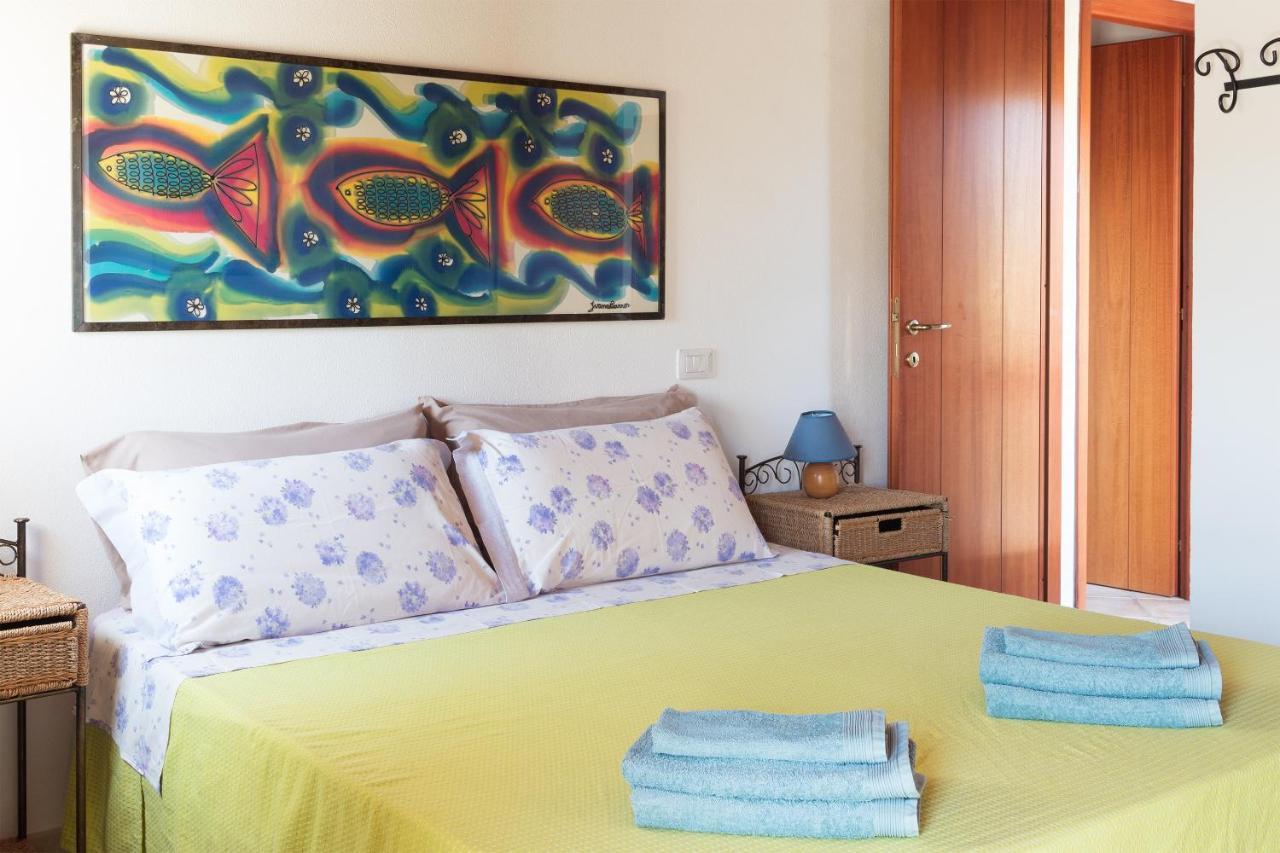 Sa Guardia De Ferricci Bed & Breakfast Solanas  Exterior photo